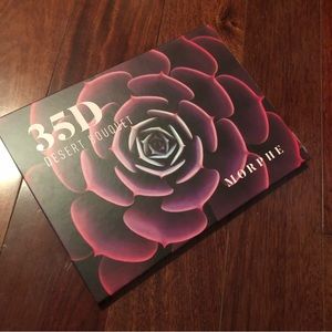 Morphe 35D desert bouquet eyeshadow palette